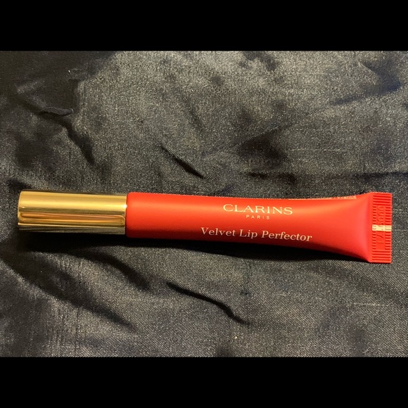 CLARINS PARIS- VELVET LIP PERFECTOR #3 - Picture 3 of 7